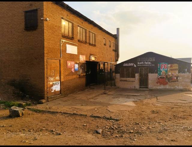 3 BEDROOM HOUSE FOR SALE IN SEBOKENG ZONE 13
